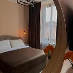 Visconti By Rhospitality It Pensjonat 3*
