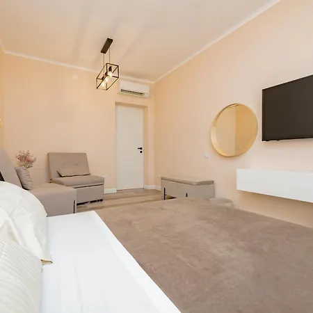 Visconti Palace By Rhospitality It 招待所 *