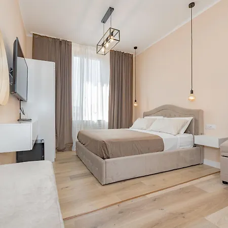 Visconti Palace By Rhospitality It 招待所